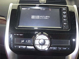 TOYOTA PREMIO 2019