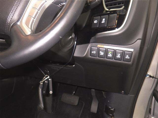 MITSUBISHI OUTLANDER PHEV 2020