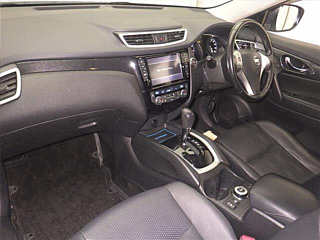 NISSAN X-TRAIL 2015