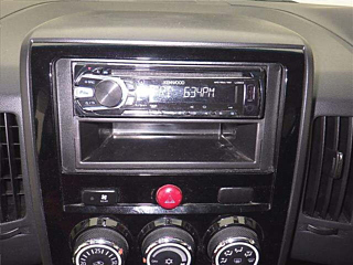 MITSUBISHI DELICA D5 2016