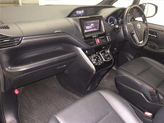 TOYOTA ESQUIRE 2016