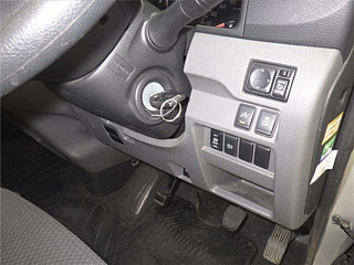 NISSAN CARAVAN VAN 2018