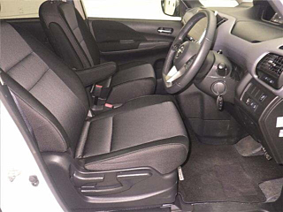 NISSAN SERENA 2021