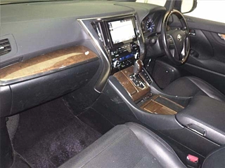 TOYOTA VELLFIRE 2017