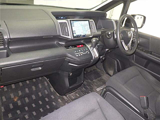 HONDA STEP WAGON 2014