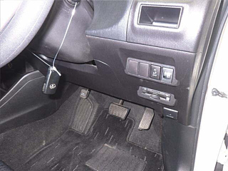TOYOTA PRIUS ALPHA 2016