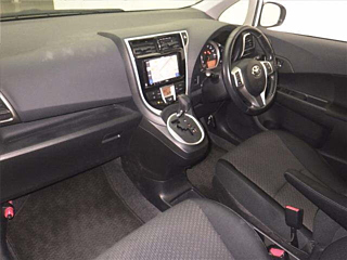 TOYOTA RACTIS 2016