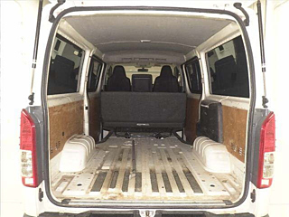 TOYOTA HIACE VAN 2012