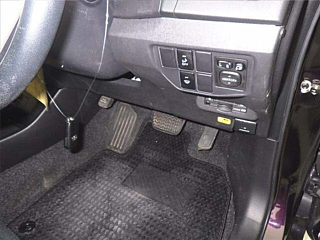 TOYOTA PRIUS 2015