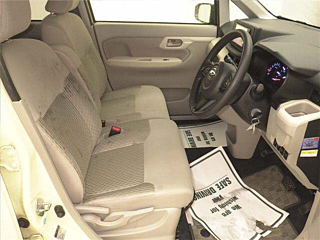DAIHATSU MOVE 2015