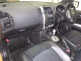 NISSAN X-TRAIL 2014
