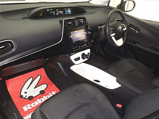 TOYOTA PRIUS 2016