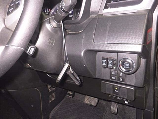 TOYOTA ROOMY 2020