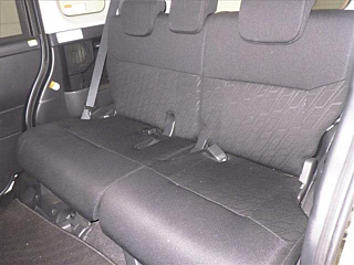 TOYOTA ROOMY 2020