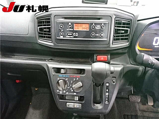 DAIHATSU MIRA E S 2017