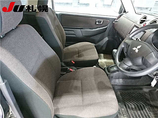 MITSUBISHI PAJERO MINI 2010