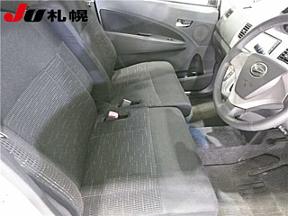 DAIHATSU MOVE 2012