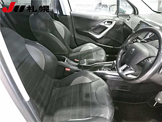 PEUGEOT 2008 2014