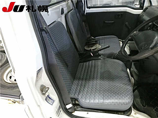 DAIHATSU HIJET TRUCK 2011