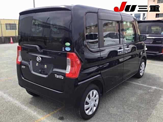 DAIHATSU TANTO 2014