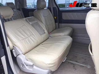 TOYOTA ALPHARD 2008
