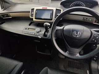 HONDA FREED 2012