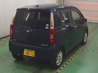 DAIHATSU MOVE 2012