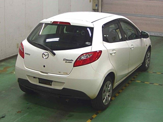 MAZDA DEMIO 2013