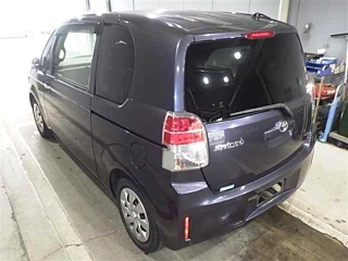 TOYOTA SPADE 2014