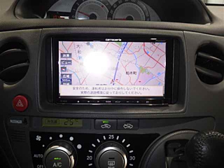TOYOTA SIENTA 2012