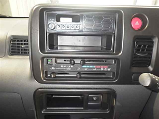 DAIHATSU HIJET VAN 2011