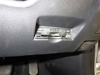 TOYOTA PRIUS 2018