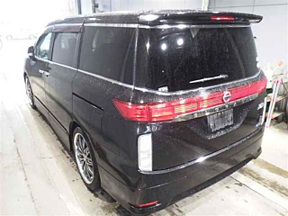 NISSAN ELGRAND 2010