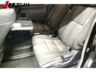 TOYOTA NOAH 2017