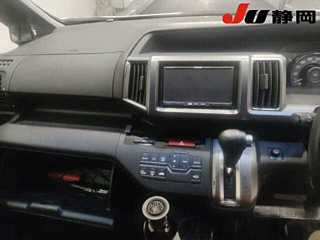 HONDA STEP WAGON 2010