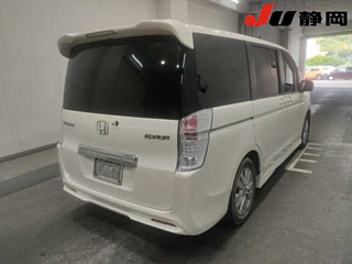 HONDA STEP WAGON 2010