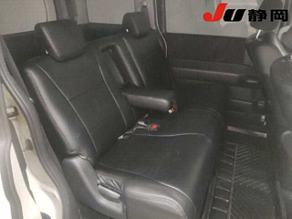 HONDA STEP WAGON 2010