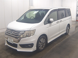 HONDA STEP WAGON 2012
