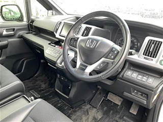 HONDA STEP WAGON 2012