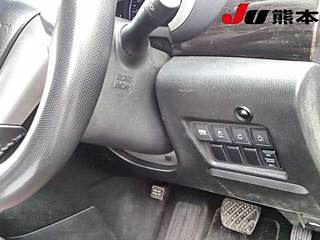 NISSAN ELGRAND 2010