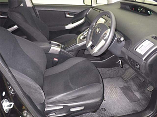TOYOTA PRIUS 2015