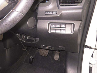 NISSAN LEAF 2018