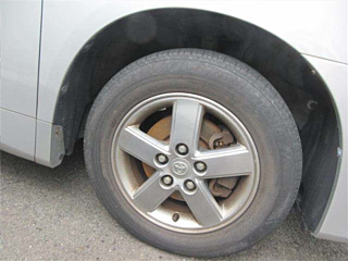 TOYOTA NOAH 2011