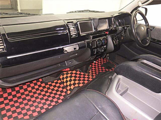 TOYOTA HIACE 2008