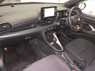 TOYOTA YARIS 2021