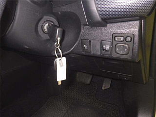 TOYOTA AURIS 2017