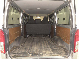 TOYOTA REGIUS ACE VAN 2017