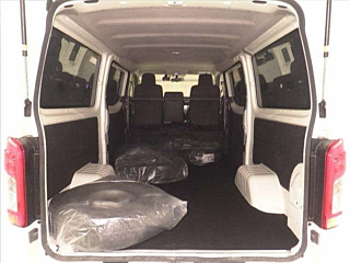 NISSAN CARAVAN VAN 2018