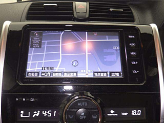 TOYOTA PREMIO 2016