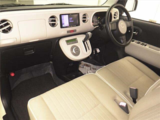 DAIHATSU MIRA 2012